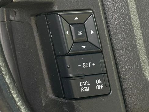 Used 2014 Ford F150 XLT image 14