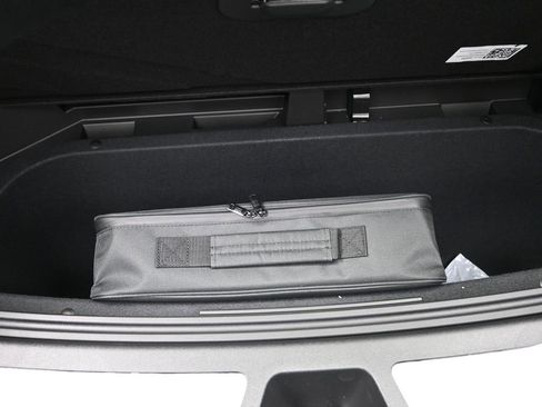 New 2026 Cadillac Lyriq Premium Sport image 20