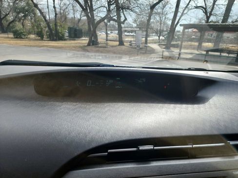 Used 2013 Toyota Prius Two image 16