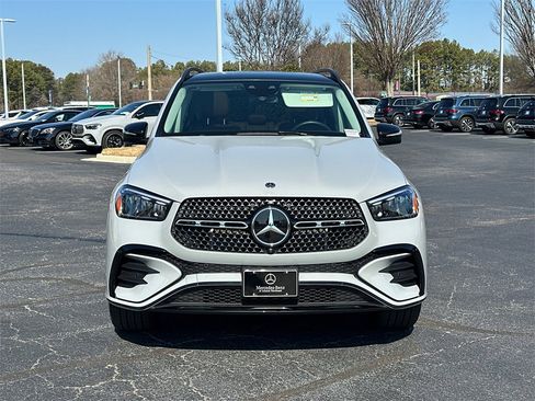 Certified 2025 Mercedes-Benz GLE 350 4MATIC image 2