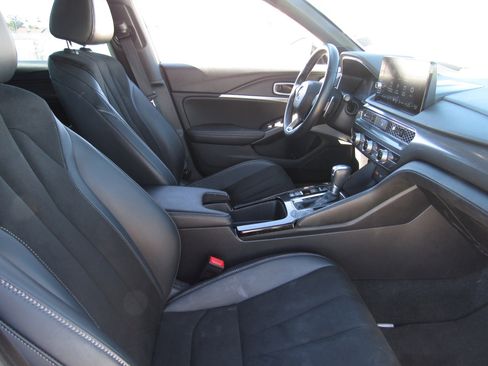 Used 2024 Acura Integra A-Spec image 9