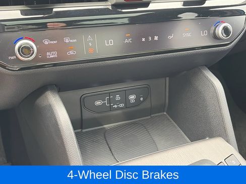 Used 2026 Kia Sportage X-Line w/ X-Line Premium Package AWD/4WD image 23