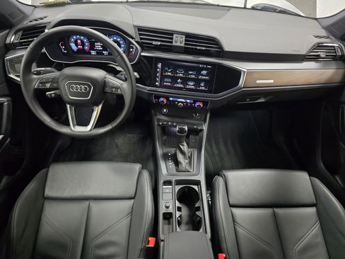 Certified 2025 Audi Q3 2.0T Premium w/ Convenience Package image 17