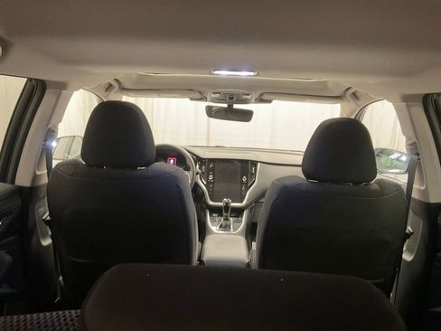 Used 2025 Subaru Outback Premium w/ Popular Package #1A image 26