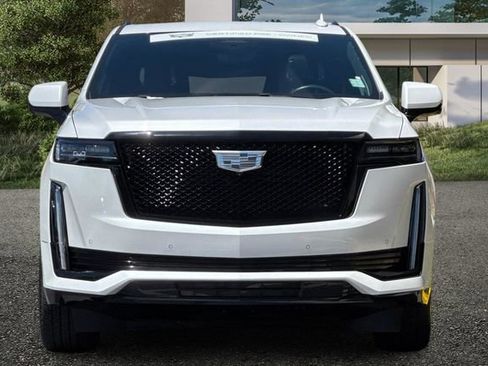 Certified 2023 Cadillac Escalade ESV Sport Platinum w/ LPO, ONYX Package AWD/4WD image 9