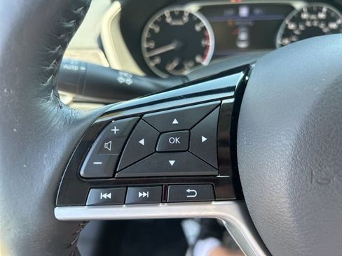 Used 2025 Nissan Altima 2.5 SL FWD image 19