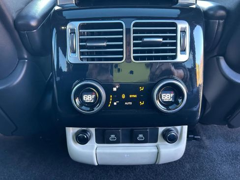 Used 2021 Land Rover Range Rover Westminster Edition image 35
