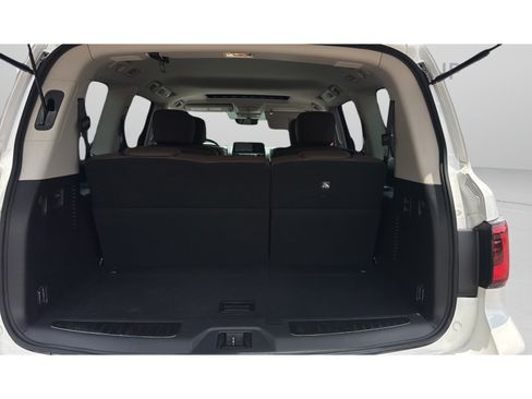 Used 2023 INFINITI QX80 Premium Select w/ Cargo Package AWD/4WD image 16