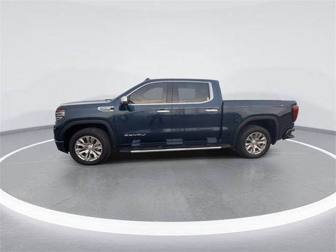 Used 2022 GMC Sierra 1500 Denali w/ Technology Package image 5