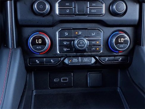 Used 2024 Chevrolet Suburban RST w/ Sport Performance Package image 18