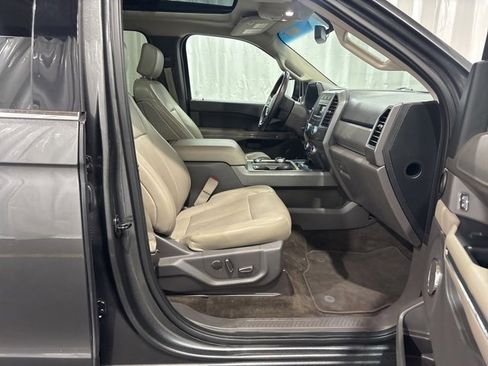 Used 2018 Ford Expedition XLT w/ Equipment Group 201A image 14