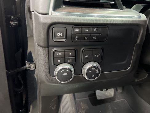 Used 2025 Chevrolet Tahoe LT image 24