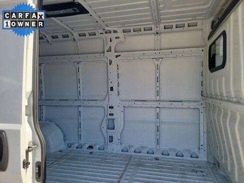 Used 2025 RAM ProMaster 2500 w/ Convenience Group FWD image 13