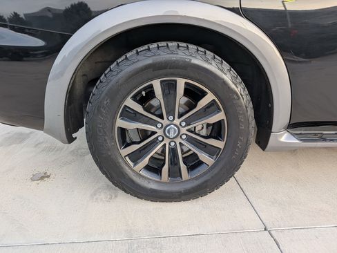 Used 2017 Nissan Armada Platinum w/ Captain Seat Package image 11