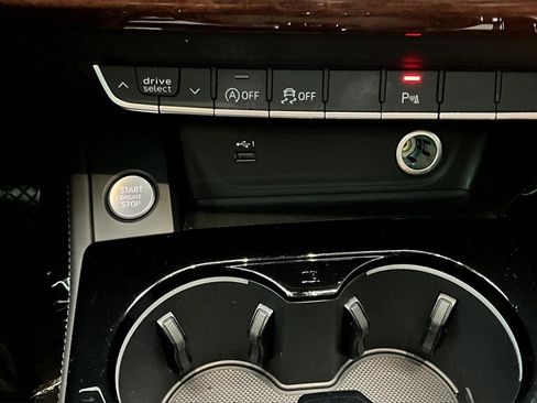 Used 2022 Audi A4 2.0T Premium Plus w/ Premium Plus Package image 15