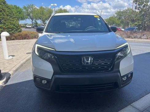 Used 2021 Honda Passport Sport image 2