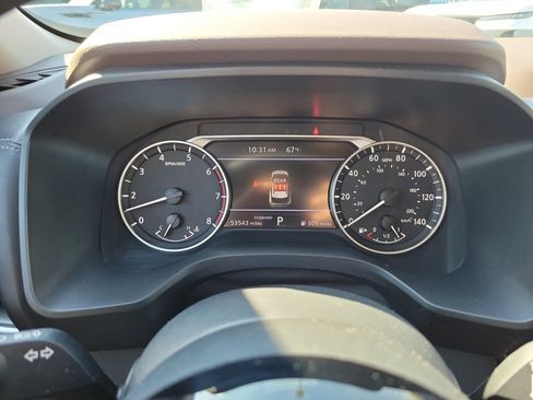Used 2023 Nissan Rogue SV FWD image 14