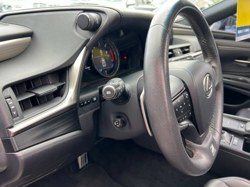 Used 2020 Lexus ES 350 F Sport w/ Accessory Package FWD image 25