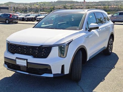 New 2026 Kia Sorento S image 10