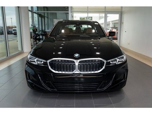 New 2025 BMW 330i xDrive 330i xDrive w/ Premium Package image 2