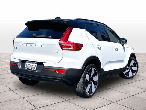 Used 2023 Volvo XC40 Recharge Ultimate AWD/4WD image 16
