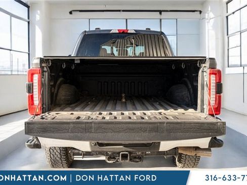 Used 2023 Ford F350 Lariat w/ FX4 Off-Road Package image 39