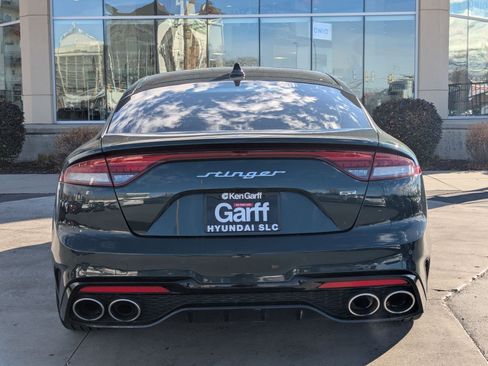 Used 2023 Kia Stinger GT2 image 7