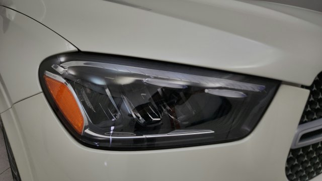 Used 2024 Mercedes-Benz GLE 450 4MATIC image 23