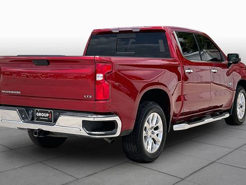 Used 2022 Chevrolet Silverado 1500 LTZ w/ LTZ Convenience Package II RWD image 13