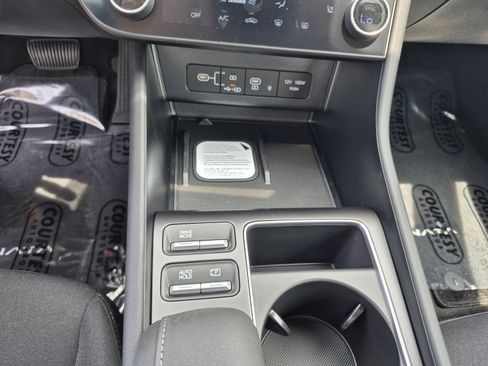 New 2026 Hyundai Sonata SEL FWD image 24