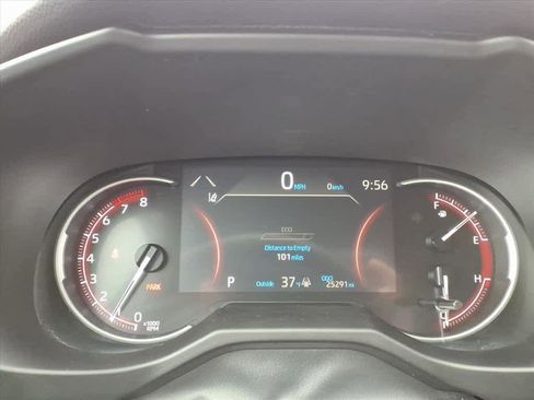 Used 2023 Toyota RAV4 LE image 9