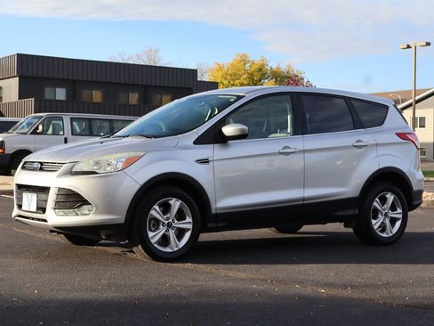 Used 2014 Ford Escape SE image 11
