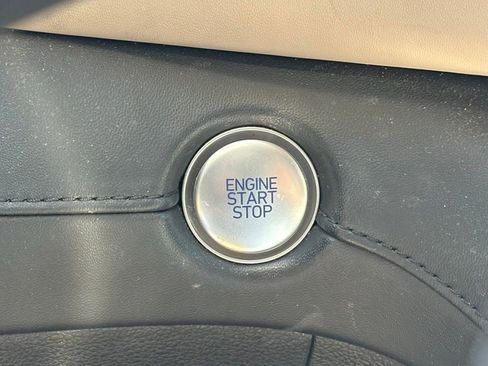 Used 2022 Hyundai Santa Fe SEL w/ Convenience + Premium Package image 27