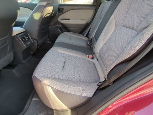 Used 2025 Subaru Forester Premium image 18