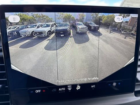 New 2026 Ford Transit 250 148 Medium Roof image 24