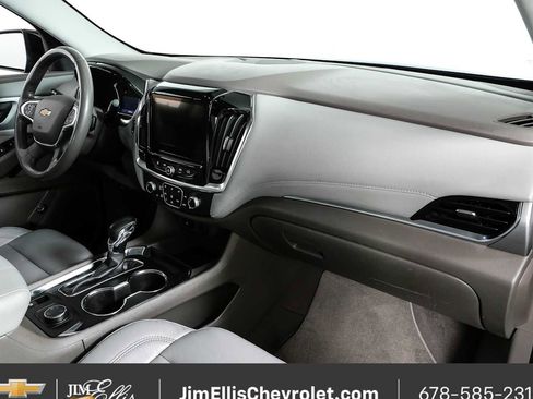 Certified 2021 Chevrolet Traverse LT AWD/4WD image 22