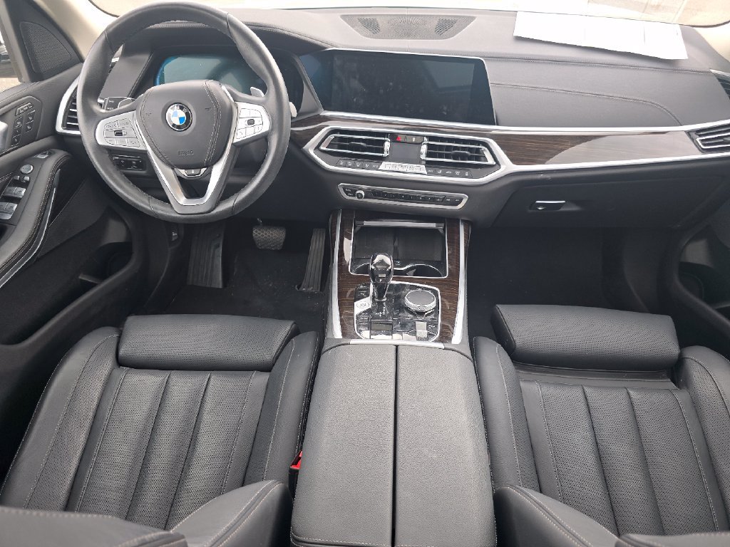 Used 2021 BMW X7 xDrive40i w/ Luxury Seating Package AWD/4WD image 23