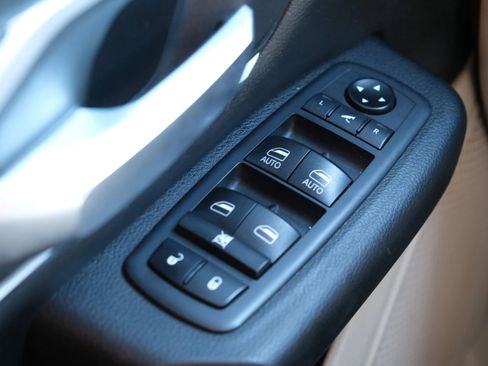 Used 2020 RAM 1500 Big Horn AWD/4WD image 42