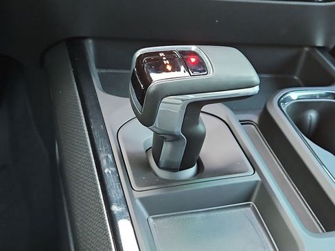 Used 2026 Chevrolet Silverado 1500 ZR2 AWD/4WD image 10