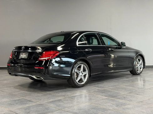 Used 2017 Mercedes-Benz E 300 4MATIC image 6