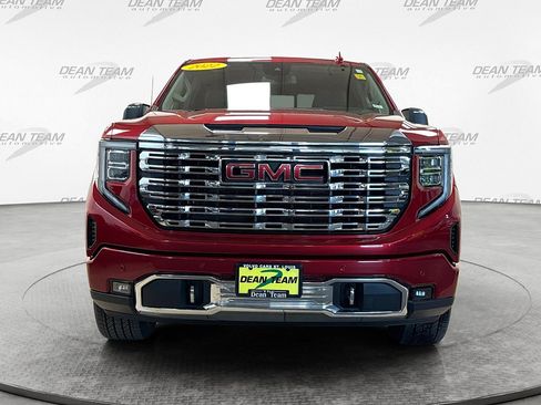 Used 2022 GMC Sierra 1500 Denali w/ Denali Carbonpro Edition AWD/4WD image 7