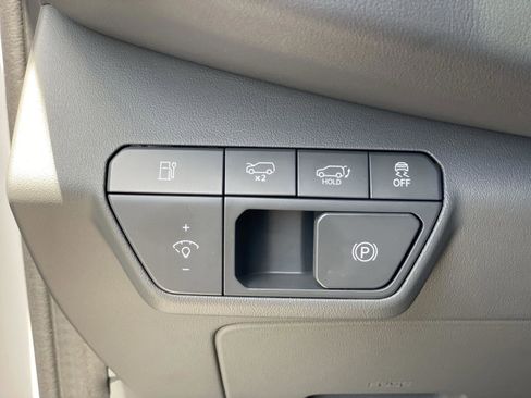 New 2026 Kia EV9 Wind image 22