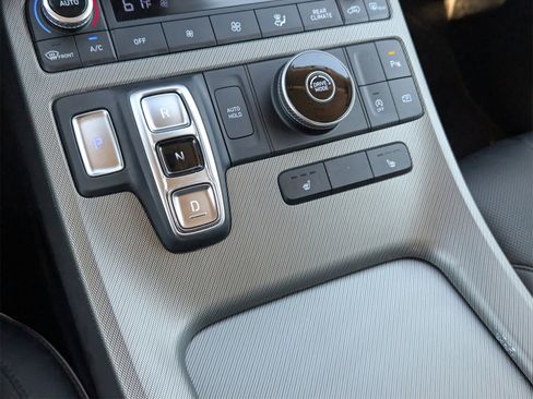 Used 2024 Hyundai Palisade SEL image 18