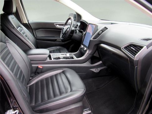 Used 2024 Ford Edge SEL image 29