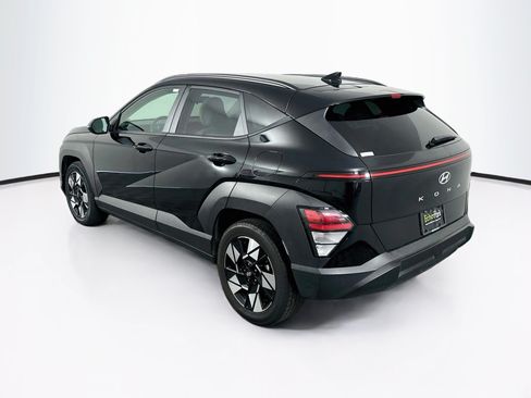 Used 2025 Hyundai Kona SEL FWD image 5