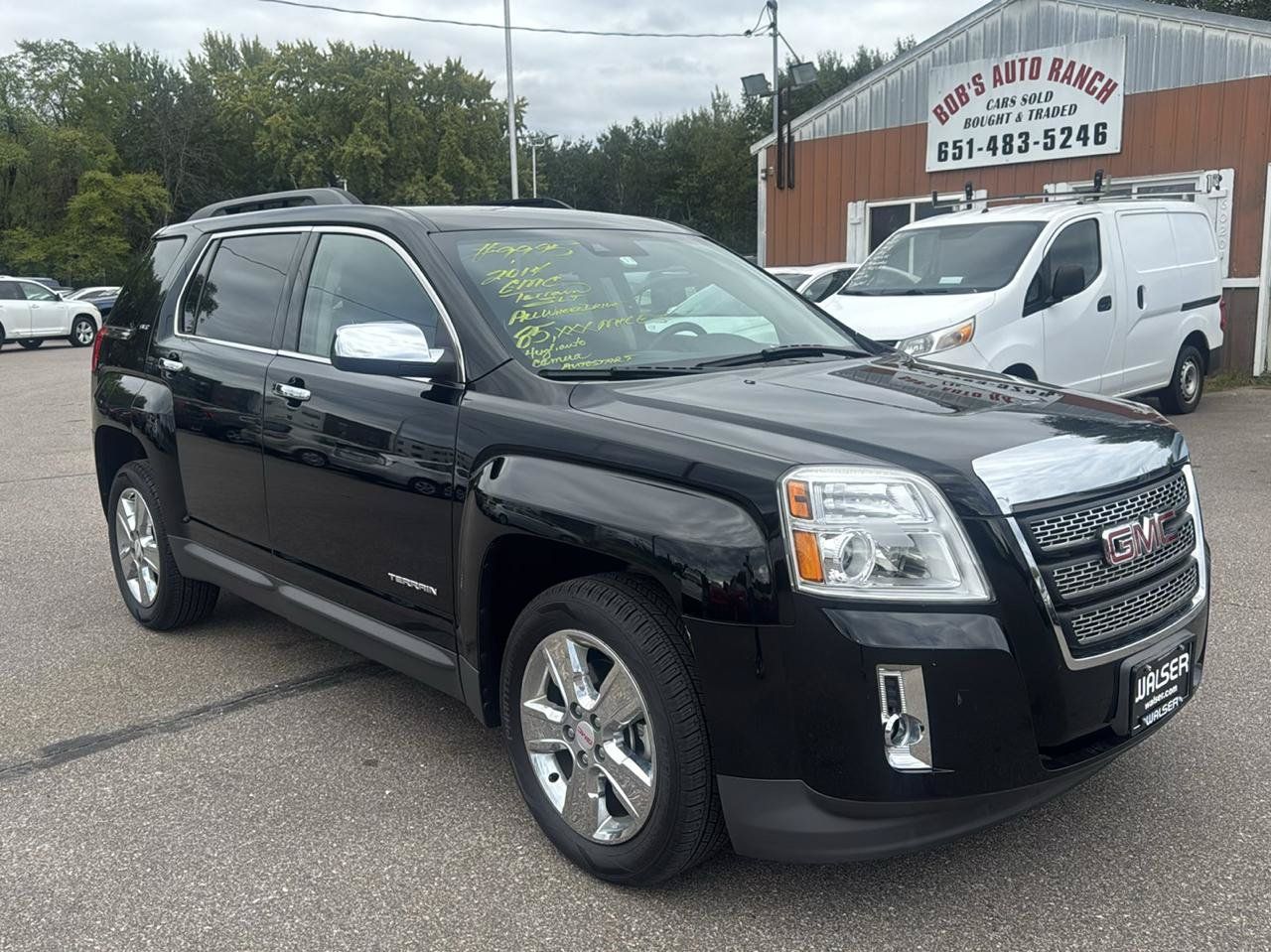 Used 2014 GMC Terrain SLT w/ Chrome Appearance Package AWD/4WD image 3