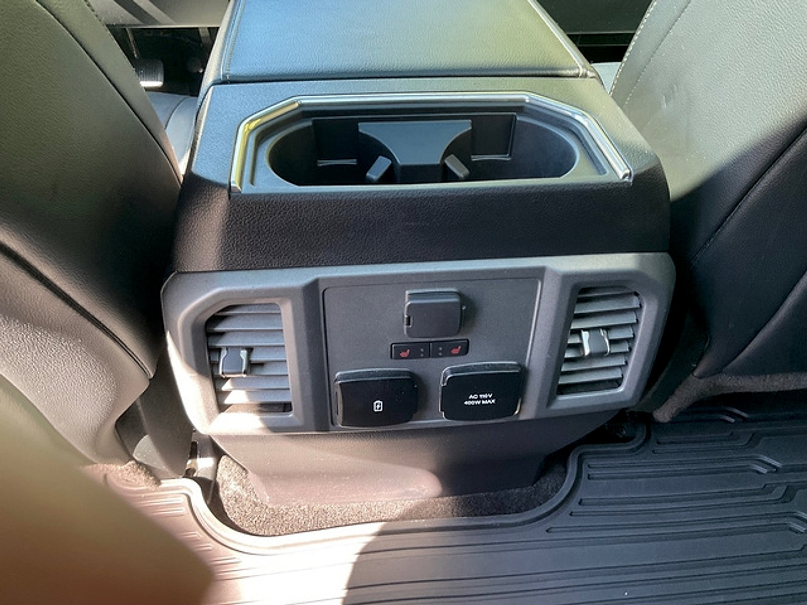 Used 2018 Ford F150 Raptor w/ Equipment Group 802A Luxury AWD/4WD image 15