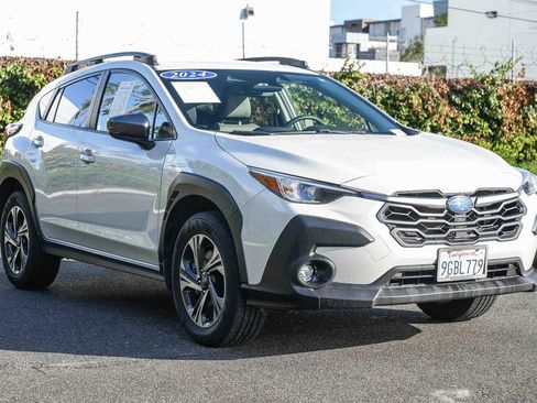 Certified 2024 Subaru Crosstrek 2.0i Premium image 3