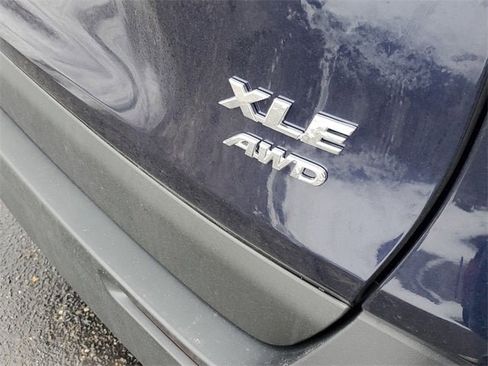 New 2025 Toyota RAV4 XLE image 7