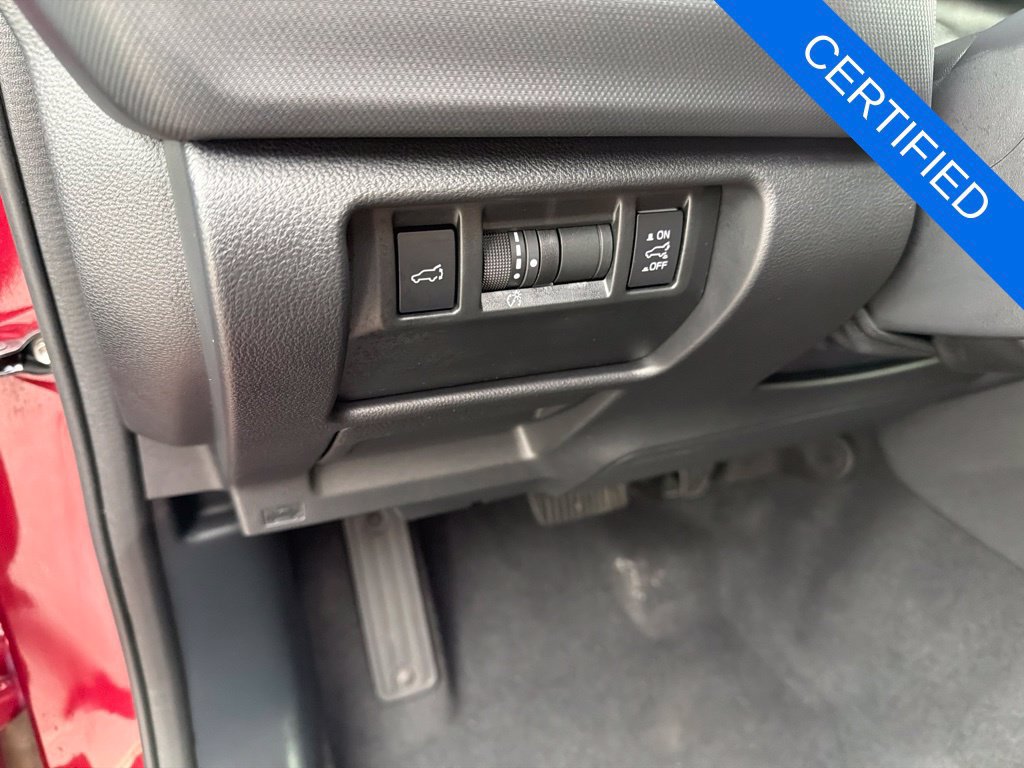 Certified 2025 Subaru Forester Touring AWD/4WD image 11